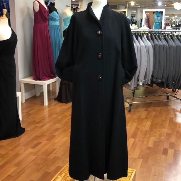 Women’s black 100% wool overcoat - Picture 1 of 6